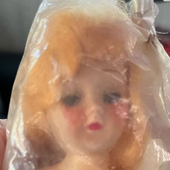 Dress Me Dolls 2 Dolls - Picture 6 of 16